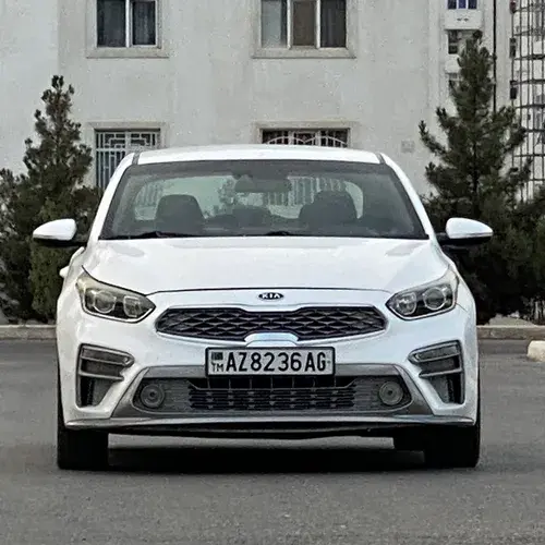 Kia Forte — 1/5