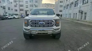listing-image-0