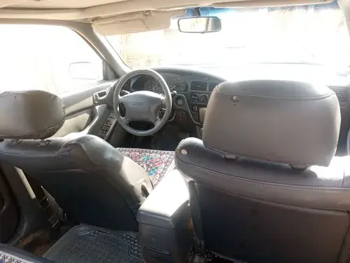 Toyota Camry — 6/8