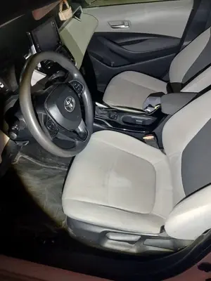 Toyota Corolla thumbnail 3