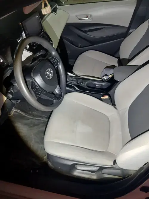 Toyota Corolla — 3/7