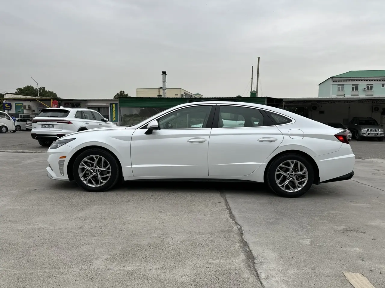 Hyundai Sonata — 8/10