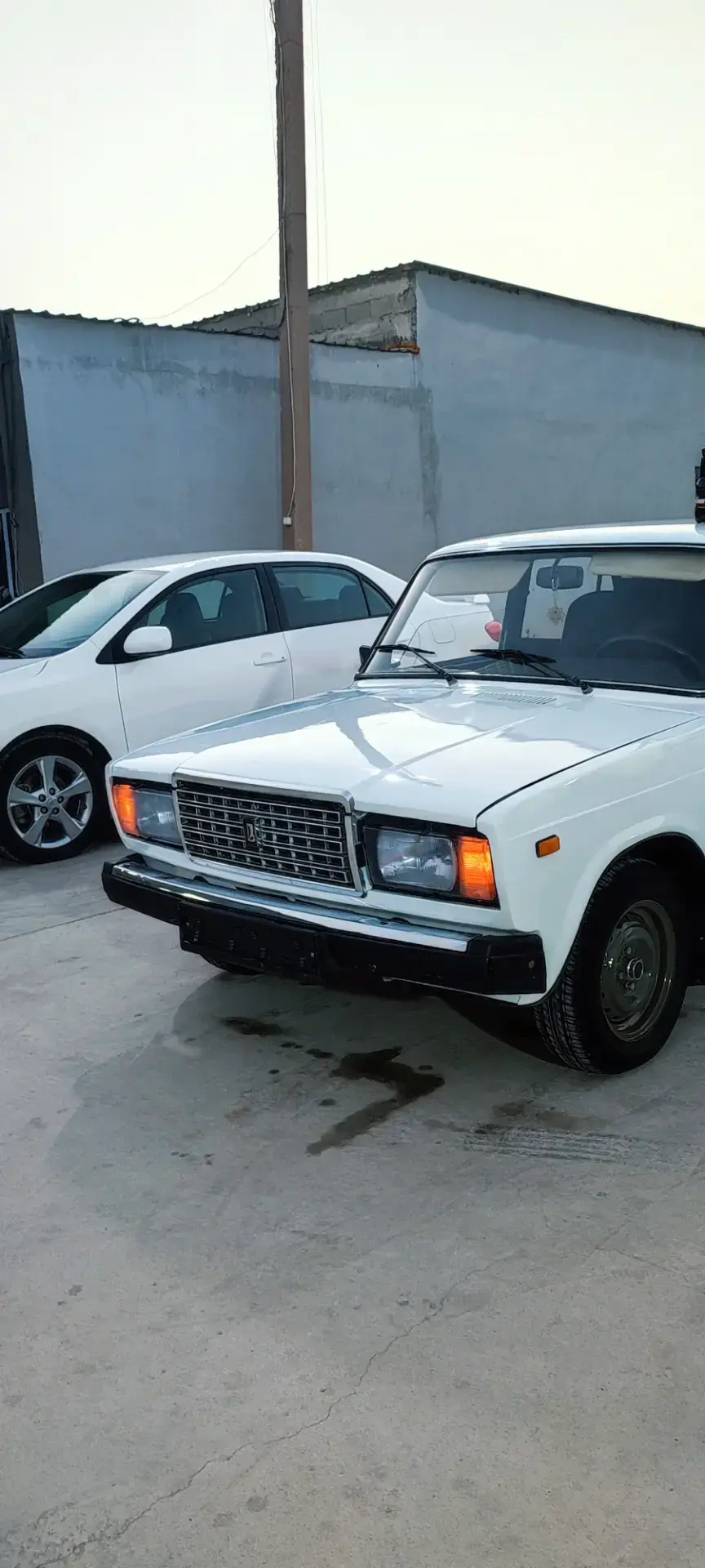Lada 2107 — 2/6