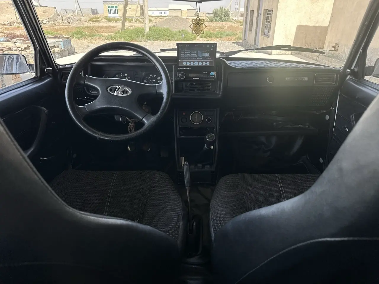 Lada 2107 — 3/6