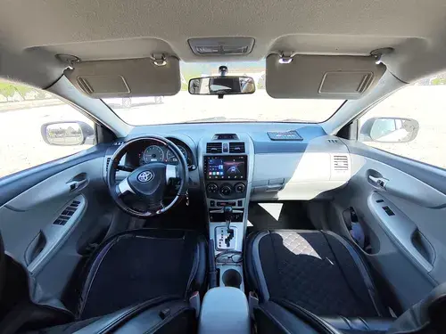 Toyota Corolla — 7/9
