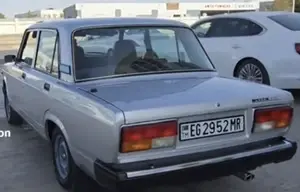 Lada 2107 thumbnail 5