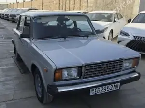 Lada 2107 thumbnail 8