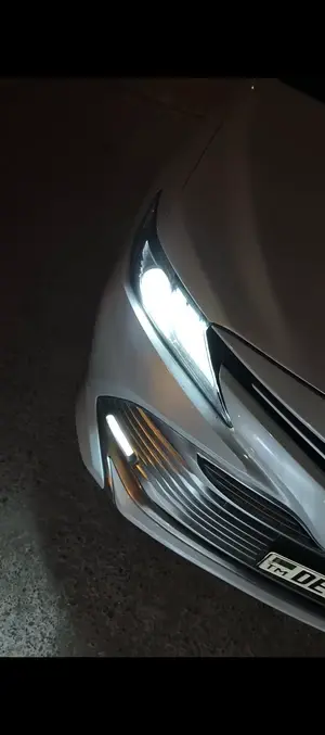 Toyota Camry thumbnail 7