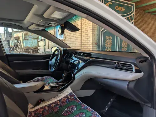 Toyota Camry — 10/10