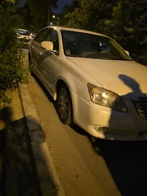 Toyota Avalon thumbnail 2