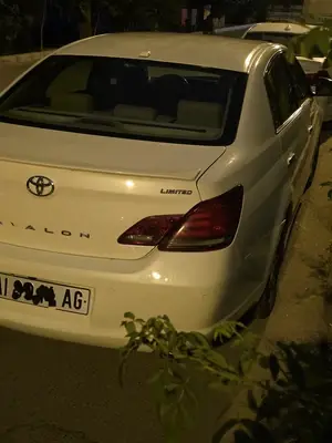 Toyota Avalon thumbnail 4