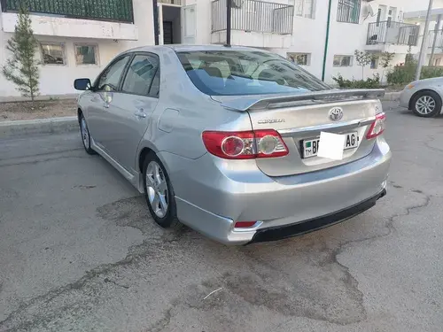 Toyota Corolla — 1/1