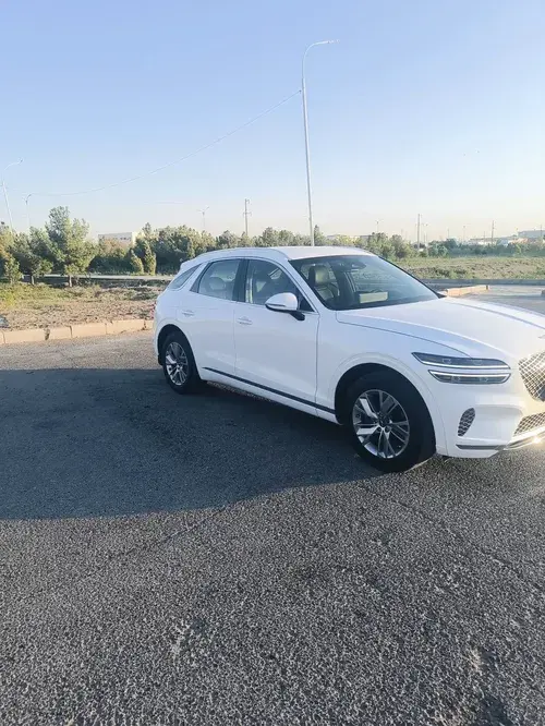 Genesis GV70 — 7/9