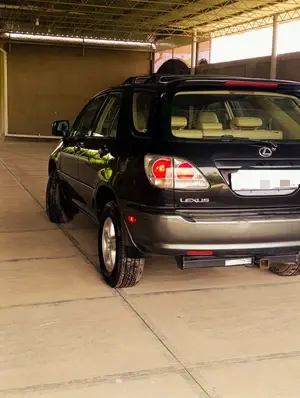 Lexus RX 300 thumbnail 7