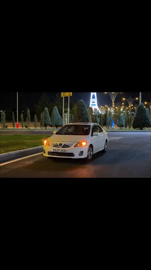 Toyota Corolla video