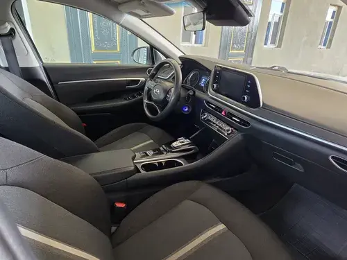 Hyundai Sonata — 6/7