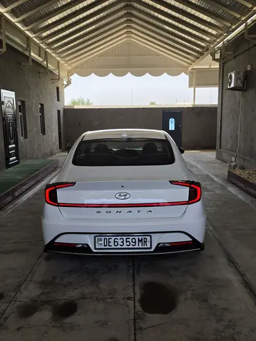 Hyundai Sonata — 3/7