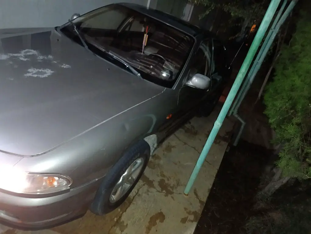 Mitsubishi Galant — 4/10