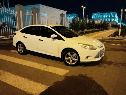 Ford Focus — 3/6
