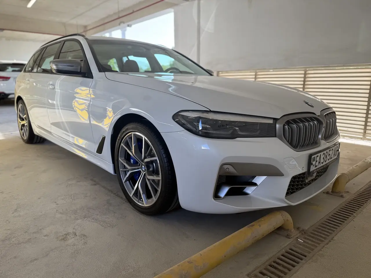 BMW 530i — 4/8