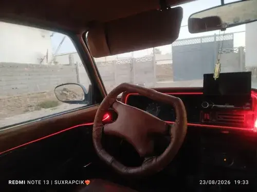 Lada 2107 — 2/6