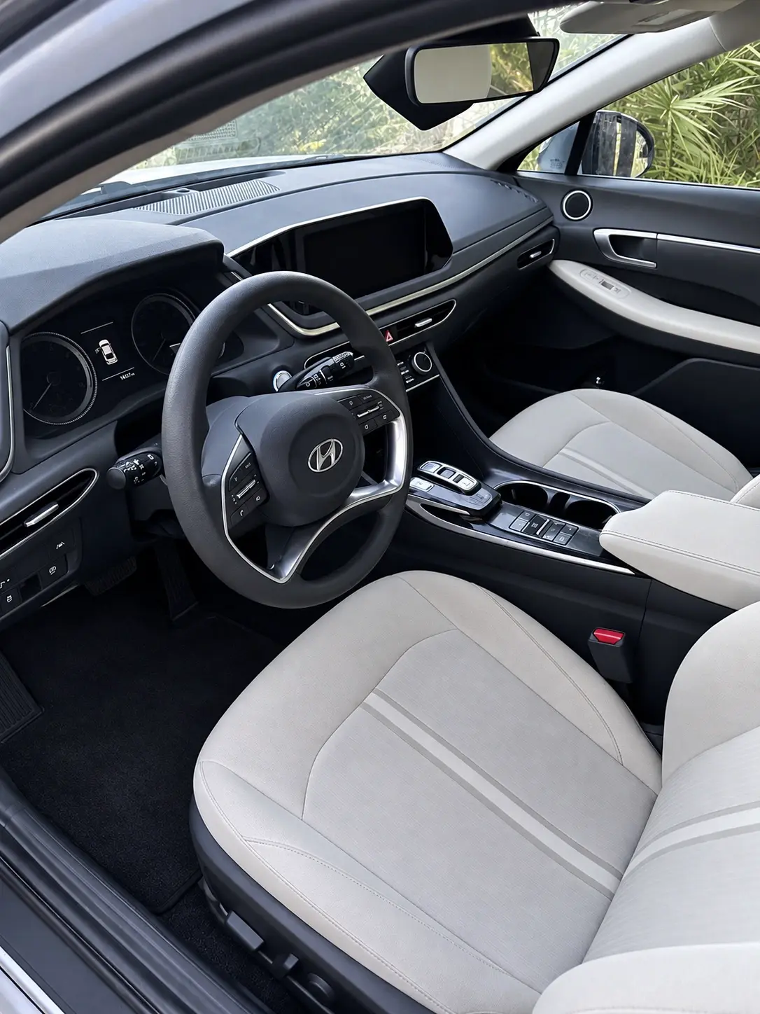 Hyundai Sonata — 8/9