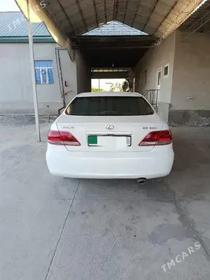Lexus ES 330 thumbnail 2