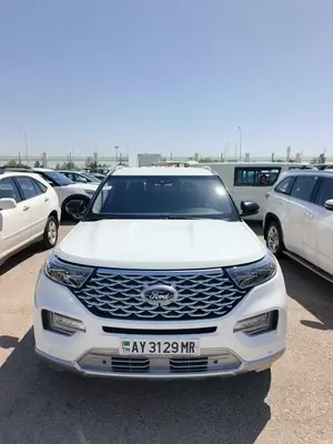 Ford Explorer thumbnail 5