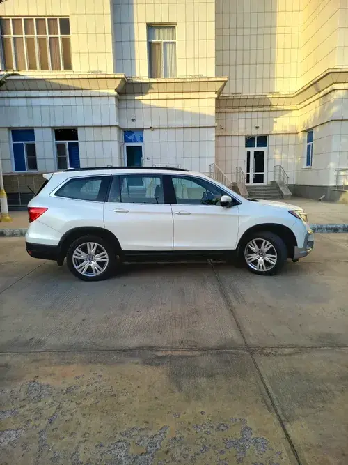 Honda Pilot — 2/8