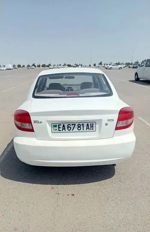 Kia Rio — 2/6