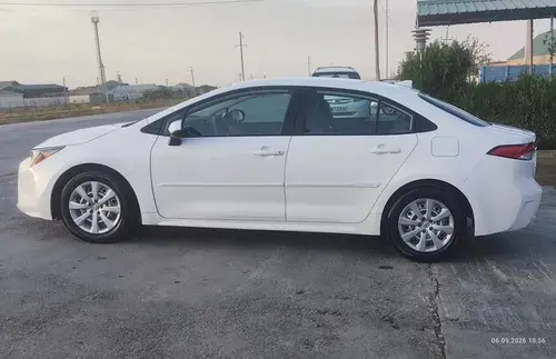 Toyota Corolla — 3/10