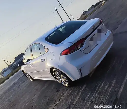 Toyota Corolla — 4/10