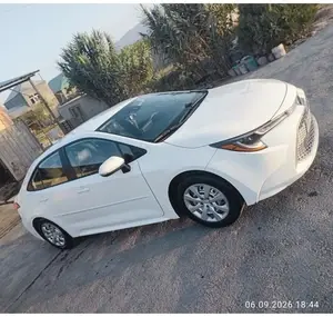 Toyota Corolla thumbnail 8