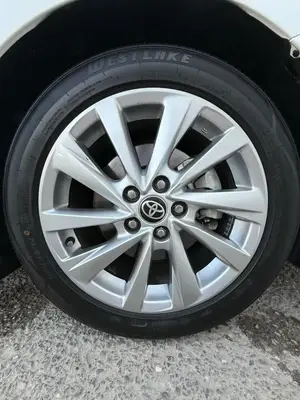 Toyota Camry thumbnail 10