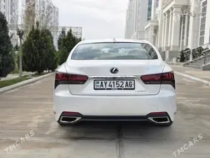Lexus LS 500 thumbnail 5