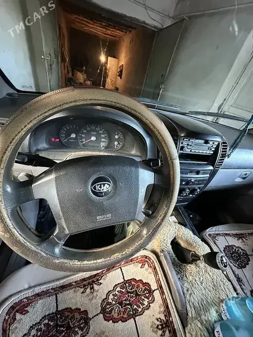 Kia Sorento — 1/7