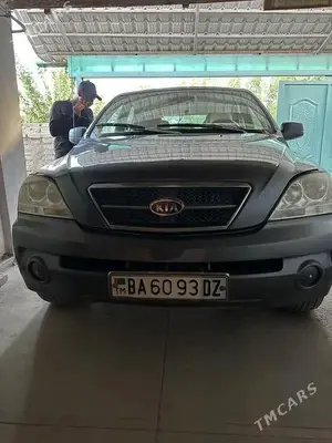 Kia Sorento thumbnail 4