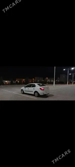 Renault Duster thumbnail 4