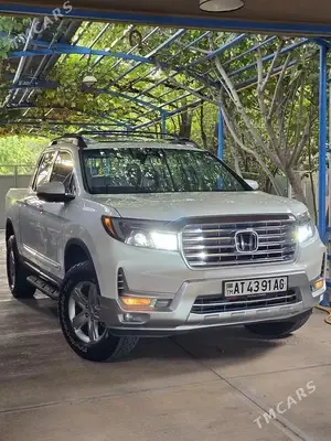 Honda Ridgeline thumbnail 6