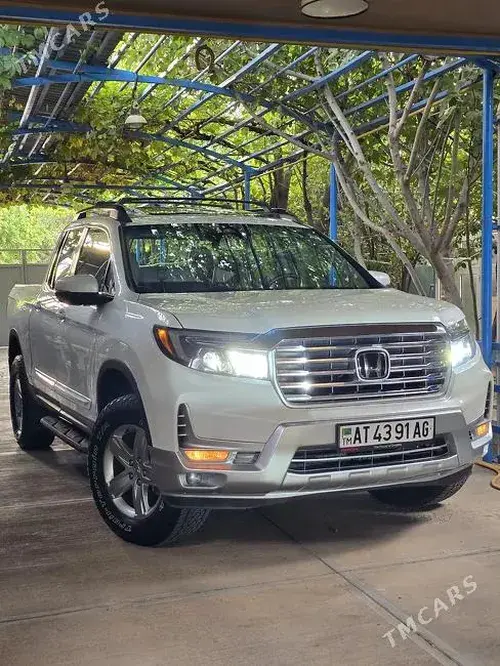 Honda Ridgeline — 6/10