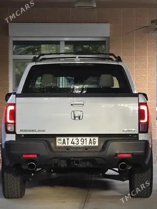 Honda Ridgeline — 8/10
