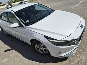 Hyundai Elantra thumbnail 8