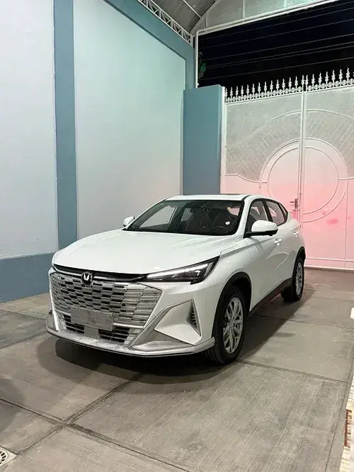 Changan CS35 — 2/7