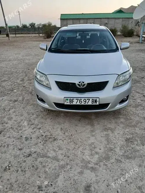 Toyota Corolla — 7/10