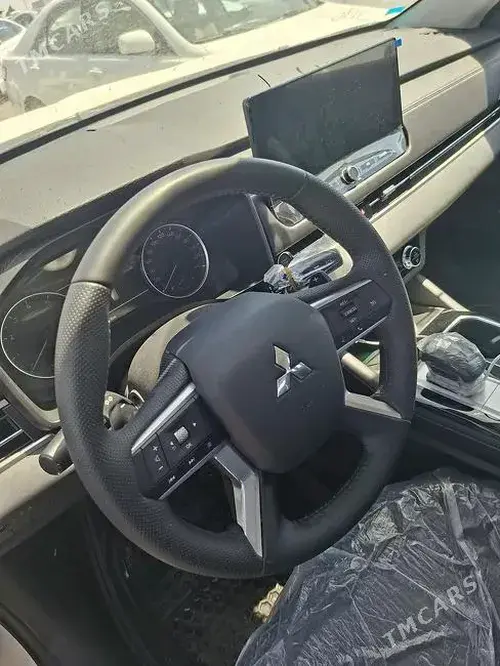 Mitsubishi Outlander — 7/10