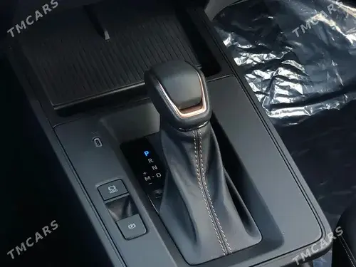 Toyota Corolla Cross — 6/10