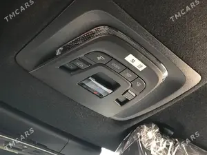 Toyota Corolla Cross thumbnail 8