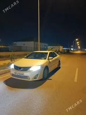 Toyota Camry thumbnail 6