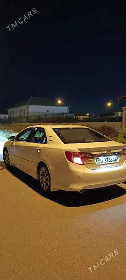 Toyota Camry — 8/8