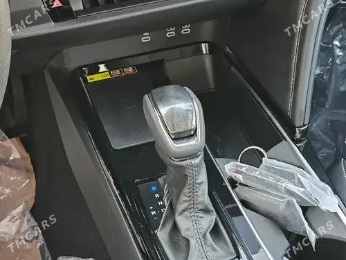 Toyota Camry — 5/10